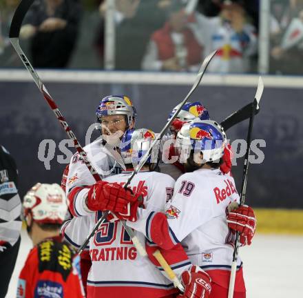 EBEL. Eishockey Bundesliga. Red Bull Salzburg gegen KAC. Torjubel Salzburg. Salzburg, am 12.4.2011.
Foto: Kuess 

---
pressefotos, pressefotografie, kuess, qs, qspictures, sport, bild, bilder, bilddatenbank