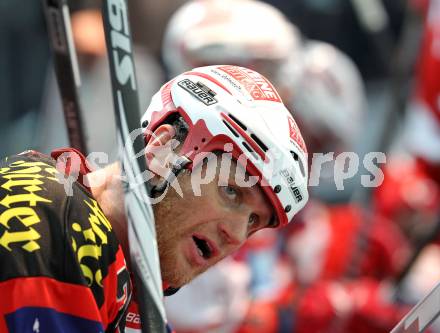 EBEL. Eishockey Bundesliga. Red Bull Salzburg gegen KAC. Mike Craig  (KAC). Salzburg, am 12.4.2011.
Foto: Kuess 

---
pressefotos, pressefotografie, kuess, qs, qspictures, sport, bild, bilder, bilddatenbank