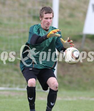 Fussball Kaerntner Liga. Griffen gegen Bleiburg. Manuel Kopeinig (Griffen). Griffen, am 16.4.2011.
Foto: Kuess
---
pressefotos, pressefotografie, kuess, qs, qspictures, sport, bild, bilder, bilddatenbank