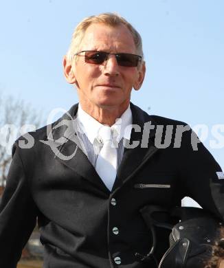 Reiten. Reit- und Springturnier. Franz Josef Rainer. St. Veit, am 17.4.2011.
Foto: Kuess
---
pressefotos, pressefotografie, kuess, qs, qspictures, sport, bild, bilder, bilddatenbank