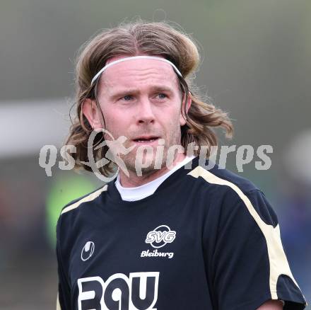 Fussball Kaerntner Liga. Griffen gegen Bleiburg. Thomas Hoeller (Bleiburg). Griffen, am 16.4.2011.
Foto: Kuess
---
pressefotos, pressefotografie, kuess, qs, qspictures, sport, bild, bilder, bilddatenbank