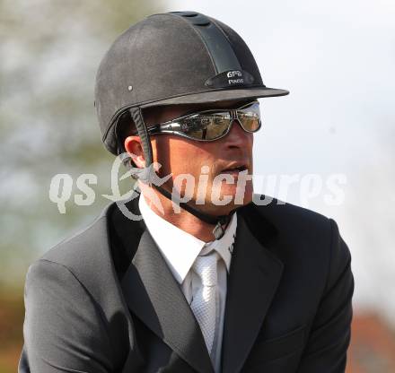 Reiten. Reit- und Springturnier. Klaus Hernler. St. Veit, am 17.4.2011.
Foto: Kuess
---
pressefotos, pressefotografie, kuess, qs, qspictures, sport, bild, bilder, bilddatenbank