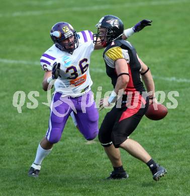 AFL. American Football. Black Lions gegen Vienna Vikings. Daro Dobrolevski (Black Lions), Paul Werner (Vienna Vikings). Villach, am 24.4.2011.
Foto: Kuess
---
pressefotos, pressefotografie, kuess, qs, qspictures, sport, bild, bilder, bilddatenbank