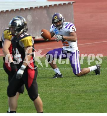 AFL. American Football. Black Lions gegen Vienna Vikings. Jubel Timothee Bach (Vienna Vikings). Villach, am 24.4.2011.
Foto: Kuess
---
pressefotos, pressefotografie, kuess, qs, qspictures, sport, bild, bilder, bilddatenbank