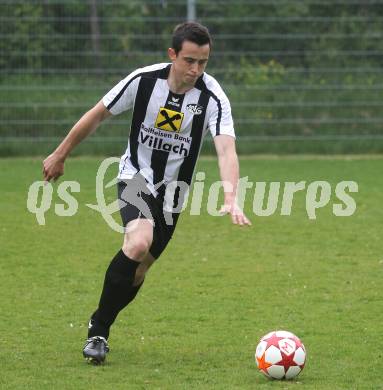 Fussball Unterliga Ost. KAC gegen Magdalen. Hermann Dominik (Magdalen). Klagenfurt, am 25.4.2011.
Foto: Kuess
---
pressefotos, pressefotografie, kuess, qs, qspictures, sport, bild, bilder, bilddatenbank