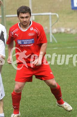 Fussball Unterliga Ost. DSG Sele Zell gegen SV Ludmannsdorf. Jasmin Redzic (Sele Zell). Zell Pfarre, am 23.4.2011.
Foto: Kuess
---
pressefotos, pressefotografie, kuess, qs, qspictures, sport, bild, bilder, bilddatenbank