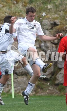 Fussball Unterliga Ost. DSG Sele Zell gegen SV Ludmannsdorf. Roman Weber (Ludmannsdorf). Zell Pfarre, am 23.4.2011.
Foto: Kuess
---
pressefotos, pressefotografie, kuess, qs, qspictures, sport, bild, bilder, bilddatenbank