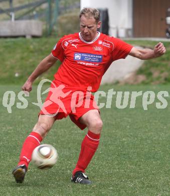 Fussball Unterliga Ost. DSG Sele Zell gegen SV Ludmannsdorf. Alois Sadjak (Sele Zell). Zell Pfarre, am 23.4.2011.
Foto: Kuess
---
pressefotos, pressefotografie, kuess, qs, qspictures, sport, bild, bilder, bilddatenbank