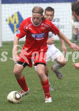 Fussball Unterliga Ost. DSG Sele Zell gegen SV Ludmannsdorf. Alen Nikola Rajkovic (Sele Zell). Zell Pfarre, am 23.4.2011.
Foto: Kuess
---
pressefotos, pressefotografie, kuess, qs, qspictures, sport, bild, bilder, bilddatenbank