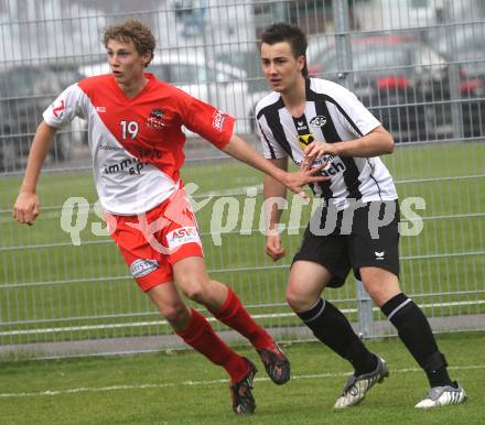 Fussball Unterliga Ost. KAC gegen Magdalen. Thomas Watscher (KAC), Dino Cavkic (Magdalen). Klagenfurt, am 25.4.2011.
Foto: Kuess
---
pressefotos, pressefotografie, kuess, qs, qspictures, sport, bild, bilder, bilddatenbank