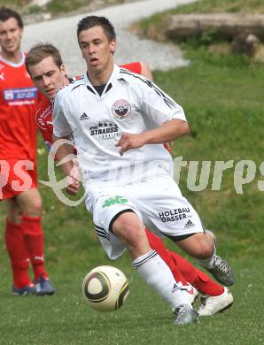 Fussball Unterliga Ost. DSG Sele Zell gegen SV Ludmannsdorf. Gerfried Einspieler (Ludmannsdorf). Zell Pfarre, am 23.4.2011.
Foto: Kuess
---
pressefotos, pressefotografie, kuess, qs, qspictures, sport, bild, bilder, bilddatenbank