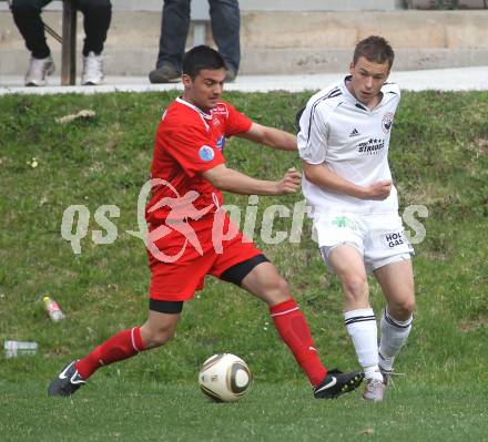 Fussball Unterliga Ost. DSG Sele Zell gegen SV Ludmannsdorf. Daniel Cumurdzic (Sele Zell), Marcel Quantschnig (Ludmannsdorf). Zell Pfarre, am 23.4.2011.
Foto: Kuess
---
pressefotos, pressefotografie, kuess, qs, qspictures, sport, bild, bilder, bilddatenbank