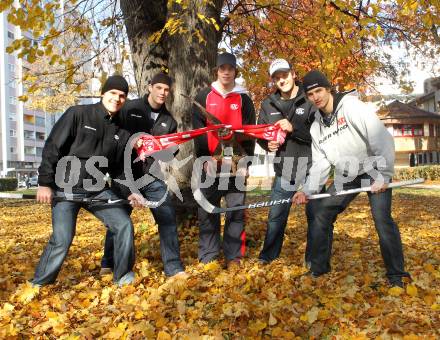 Eishockey. KAC. Geier Stephan, Pirmann Markus, Hundertpfund Thomas, Geier Manuel, Herburger Raphael. Klagenfurt, 6.11.2010.
Foto: Kuess
---
pressefotos, pressefotografie, kuess, qs, qspictures, sport, bild, bilder, bilddatenbank