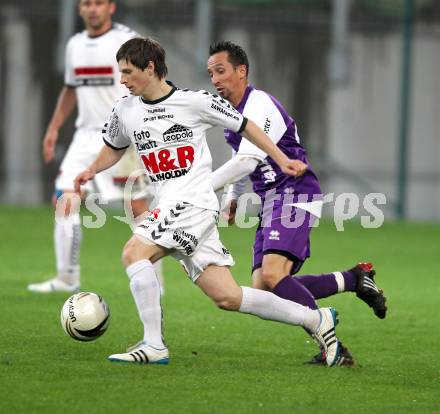 Fussball Regionalliga. SK Austria Klagenfurt gegen Feldkirchen SV.  Dollinger Matthias (Klagenfurt), Winkler Kevin (Feldkirchen). Klagenfurt, 29.4.2011
Foto: Kuess

---
pressefotos, pressefotografie, kuess, qs, qspictures, sport, bild, bilder, bilddatenbank