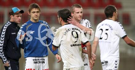 Fussball Regionalliga. SK Austria Klagenfurt gegen Feldkirchen SV.  Hinteregger Martin, Miloti Auron (Feldkirchen). Klagenfurt, 29.4.2011
Foto: Kuess

---
pressefotos, pressefotografie, kuess, qs, qspictures, sport, bild, bilder, bilddatenbank