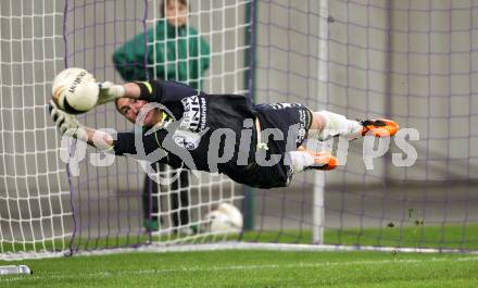 Fussball Regionalliga. SK Austria Klagenfurt gegen Feldkirchen SV.   Thamer Hans Joachim (Feldkirchen). Klagenfurt, 29.4.2011
Foto: Kuess

---
pressefotos, pressefotografie, kuess, qs, qspictures, sport, bild, bilder, bilddatenbank