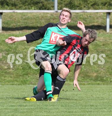 Fussball Unterliga Ost. SV Ludmannsdorf gegen Ruden. Oswin Rupp(Ludmannsdorf), Juergen Slamanig (Ruden). Ludmannsdorf, am 1.5.2011.
Foto: Kuess
---
pressefotos, pressefotografie, kuess, qs, qspictures, sport, bild, bilder, bilddatenbank