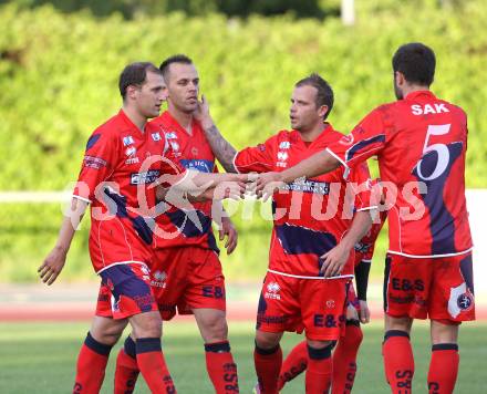 Fussball KFV Cup. VSV gegen SAK.  Torjubel SAK. Villach, 3.5.2011.
Foto: Kuess
---
pressefotos, pressefotografie, kuess, qs, qspictures, sport, bild, bilder, bilddatenbank