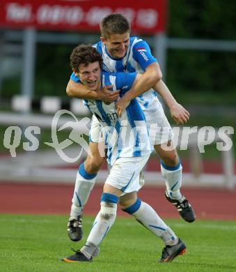 Fussball KFV Cup. VSV gegen SAK.  Jubel Julian Brandstaetter, Ivan Drmac (VSV). Villach, 3.5.2011.
Foto: Kuess
---
pressefotos, pressefotografie, kuess, qs, qspictures, sport, bild, bilder, bilddatenbank