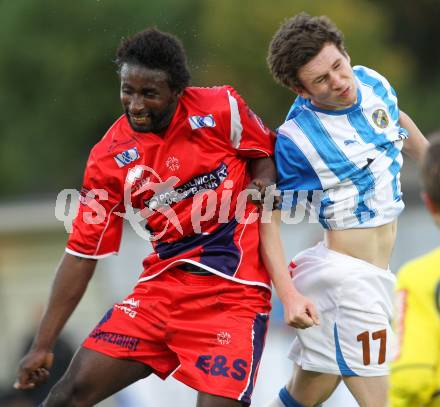 Fussball KFV Cup. VSV gegen SAK. Julian Brandstaetter,  (VSV), Makanda Christian Mpaka (SAK). Villach, 3.5.2011.
Foto: Kuess
---
pressefotos, pressefotografie, kuess, qs, qspictures, sport, bild, bilder, bilddatenbank