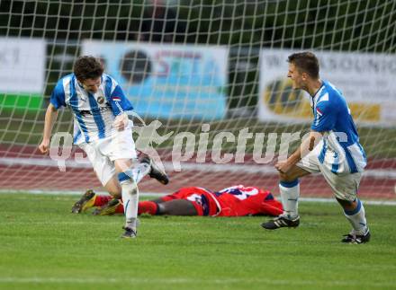 Fussball KFV Cup. VSV gegen SAK.  Jubel Julian Brandstaetter, Ivan Drmac (VSV). Villach, 3.5.2011.
Foto: Kuess
---
pressefotos, pressefotografie, kuess, qs, qspictures, sport, bild, bilder, bilddatenbank