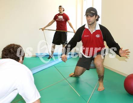 Eishockey. Training, Reha in der Privatklinik Maria Hilf. Andy Chiodo (KAC). KLagenfurt, am 23.12.2010.
Foto: Kuess
---
pressefotos, pressefotografie, kuess, qs, qspictures, sport, bild, bilder, bilddatenbank