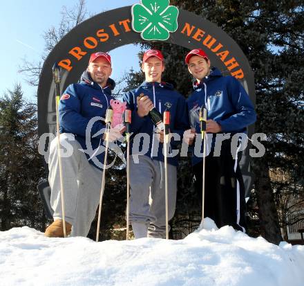 Eishockey. VSV. Unterluggauer Gerhard, Raffl Michael, Altmann Mario. Villach, 30.12.2010.
Foto: Kuess
---
pressefotos, pressefotografie, kuess, qs, qspictures, sport, bild, bilder, bilddatenbank