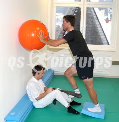 Eishockey, Schispringen, Radsport. Training, Reha in der Privatklinik Maria Hilf. Radsport. Bernhard Eisel. KLagenfurt, am 23.12.2010.
Foto: Kuess
---
pressefotos, pressefotografie, kuess, qs, qspictures, sport, bild, bilder, bilddatenbank