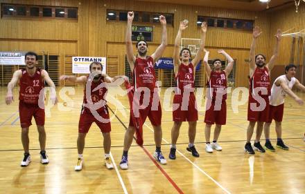 Basketball Kaerntner Liga. WSG Radenthein gegen KOS Klagenfurt/Celovec. Jubel (Radenthein). Radenthein, am 7.5.2011.
Foto: Kuess 
---
pressefotos, pressefotografie, kuess, qs, qspictures, sport, bild, bilder, bilddatenbank