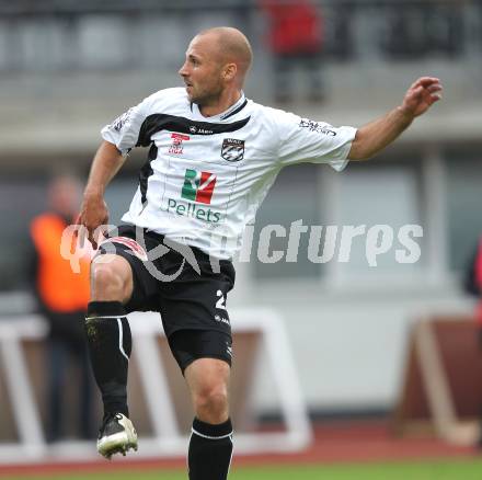 Fussball Erste Liga. WAC/St. Andrae gegen Vienna. Stephan Stueckler (WAC). Wolfsberg, 29.4.2011
Foto: Kuess

---
pressefotos, pressefotografie, kuess, qs, qspictures, sport, bild, bilder, bilddatenbank