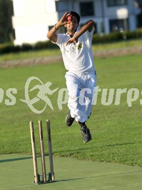 Cricket Club Velden. Latschach, 25.8.2010.
Foto: Kuess
---
pressefotos, pressefotografie, kuess, qs, qspictures, sport, bild, bilder, bilddatenbank