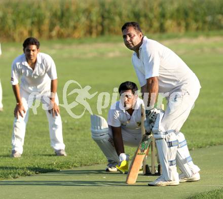 Cricket Club Velden. Latschach, 25.8.2010.
Foto: Kuess
---
pressefotos, pressefotografie, kuess, qs, qspictures, sport, bild, bilder, bilddatenbank