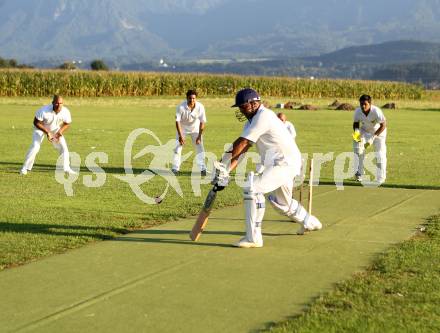 Cricket Club Velden. Latschach, 25.8.2010.
Foto: Kuess
---
pressefotos, pressefotografie, kuess, qs, qspictures, sport, bild, bilder, bilddatenbank