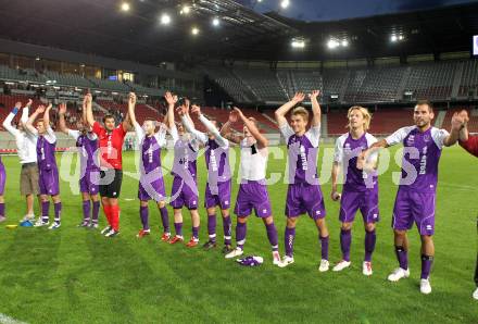 Fussball. Regionalliga. SK Austria Klagenfurt gegen SAK. Jubel Austria. Klagenfurt, 13.5.2011.
Foto: Kuess
---
pressefotos, pressefotografie, kuess, qs, qspictures, sport, bild, bilder, bilddatenbank