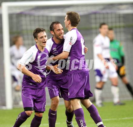 Fussball. Regionalliga. SK Austria Klagenfurt gegen SAK. Torjubel Austria. Klagenfurt, 13.5.2011.
Foto: Kuess
---
pressefotos, pressefotografie, kuess, qs, qspictures, sport, bild, bilder, bilddatenbank