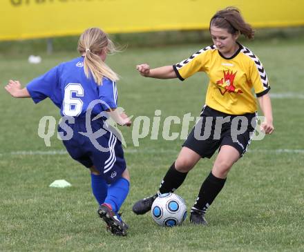 Fussball Girlies Cup. Deinsdorf, am 14.5.2011.
Foto: Kuess
---
pressefotos, pressefotografie, kuess, qs, qspictures, sport, bild, bilder, bilddatenbank