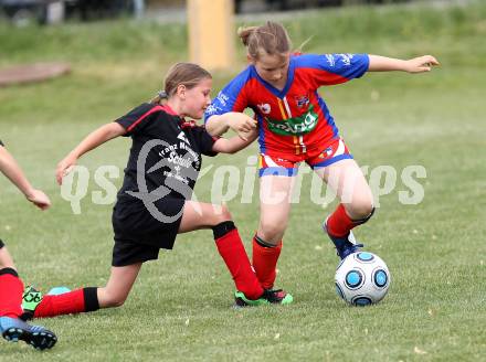 Fussball Girlies Cup. Deinsdorf, am 14.5.2011.
Foto: Kuess
---
pressefotos, pressefotografie, kuess, qs, qspictures, sport, bild, bilder, bilddatenbank