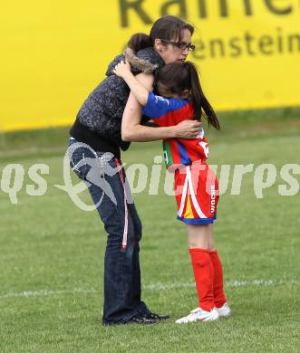 Fussball Girlies Cup. Deinsdorf, am 14.5.2011.
Foto: Kuess
---
pressefotos, pressefotografie, kuess, qs, qspictures, sport, bild, bilder, bilddatenbank