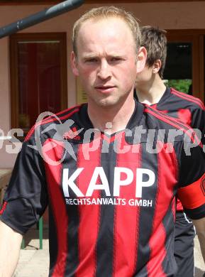 Fussball Unterliga Ost. SV Ludmannsdorf gegen Ruden. Simon Sadjak (Ruden). Ludmannsdorf, am 1.5.2011.
Foto: Kuess
---
pressefotos, pressefotografie, kuess, qs, qspictures, sport, bild, bilder, bilddatenbank