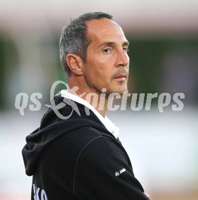 Fussball Bundesliga. Erste Liga. WAC/St. Andrae gegen Cashpoint SCR Altach. Trainer Adolf Huetter  (Altach). Wolfsberg, am 17.5.2011.
Foto: Kuess
---
pressefotos, pressefotografie, kuess, qs, qspictures, sport, bild, bilder, bilddatenbank