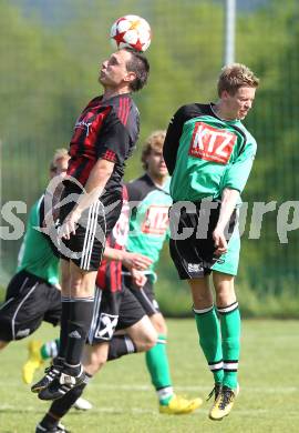 Fussball Unterliga Ost. SV Ludmannsdorf gegen Ruden. Oswin Rupp (Ludmannsdorf), Bostjan Hodzar (Ruden). Ludmannsdorf, am 1.5.2011.
Foto: Kuess
---
pressefotos, pressefotografie, kuess, qs, qspictures, sport, bild, bilder, bilddatenbank