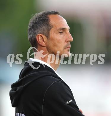 Fussball Bundesliga. Erste Liga. WAC/St. Andrae gegen Cashpoint SCR Altach. Trainer Adolf Huetter (Altach). Wolfsberg, am 17.5.2011.
Foto: Kuess
---
pressefotos, pressefotografie, kuess, qs, qspictures, sport, bild, bilder, bilddatenbank