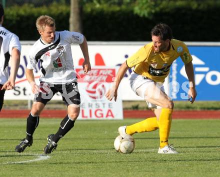 Fussball Erste Liga. WAC/St. Andrae gegen Cashpoint SCR Altach. Manuel Kerhe,  (WAC), Matthias Sereinig (Altach). Wolfsberg, 17.5.2011
Foto: Kuess

---
pressefotos, pressefotografie, kuess, qs, qspictures, sport, bild, bilder, bilddatenbank