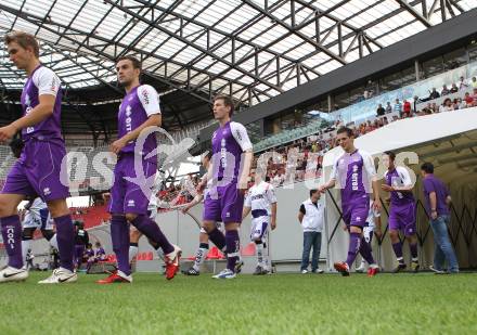 Fussball Regionalliga. SK Austria Klagenfurt gegen SAK. Peter Pucker, Alexander Percher, Thomas Wrienz, Martin Salentinig, Markus Pink (Austria). Klagenfurt, am 13.5.2011.
Foto: Kuess
---
pressefotos, pressefotografie, kuess, qs, qspictures, sport, bild, bilder, bilddatenbank