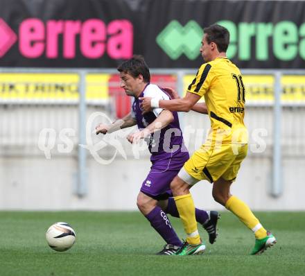 Fussball Regionalliga. SK Austria Klagenfurt gegen Pasching. Christian Sablatnig (Austria), Alexander Fuchshofer (Pasching). Klagenfurt, am 20.5.2011.
Foto: Kuess
---
pressefotos, pressefotografie, kuess, qs, qspictures, sport, bild, bilder, bilddatenbank