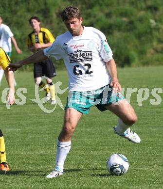 Fussball Kaerntner Liga. Griffen gegen Lendorf. Christoph Morgenstern (Lendorf). Griffen, am 14.5.2011.
Foto: Kuess
---
pressefotos, pressefotografie, kuess, qs, qspictures, sport, bild, bilder, bilddatenbank