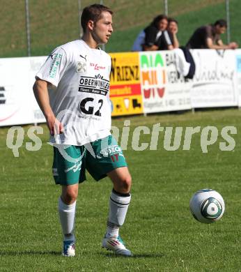 Fussball Kaerntner Liga. Griffen gegen Lendorf. Hannes de Zordo (Lendorf). Griffen, am 14.5.2011.
Foto: Kuess
---
pressefotos, pressefotografie, kuess, qs, qspictures, sport, bild, bilder, bilddatenbank