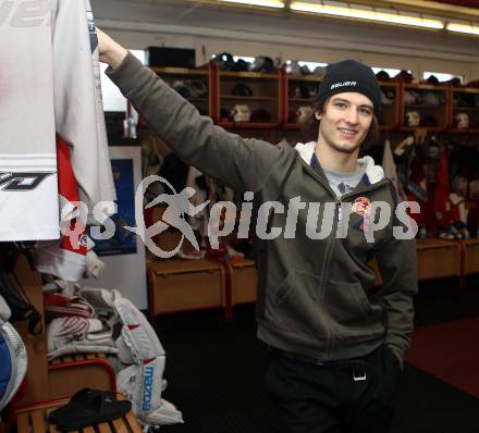 Eishockey. KAC. Raphael Herburger. Klagenfurt, 16.2.2011.
Foto: Kuess
---
pressefotos, pressefotografie, kuess, qs, qspictures, sport, bild, bilder, bilddatenbank