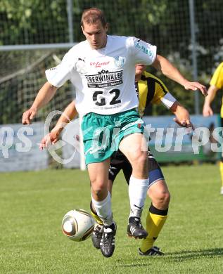 Fussball Kaerntner Liga. Griffen gegen Lendorf. Martin Morgenstern (Lendorf). Griffen, am 14.5.2011.
Foto: Kuess
---
pressefotos, pressefotografie, kuess, qs, qspictures, sport, bild, bilder, bilddatenbank