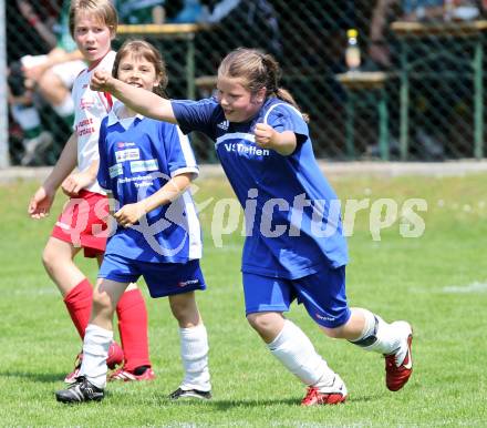 Fussball. Girlies Cup. Landskron, am 21.5.2011.
Foto: Kuess
---
pressefotos, pressefotografie, kuess, qs, qspictures, sport, bild, bilder, bilddatenbank